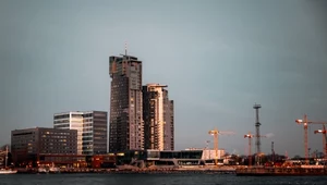 Teoretycznie nie mają prawa istnieć, ale Sea Towers nie boją się morza! 