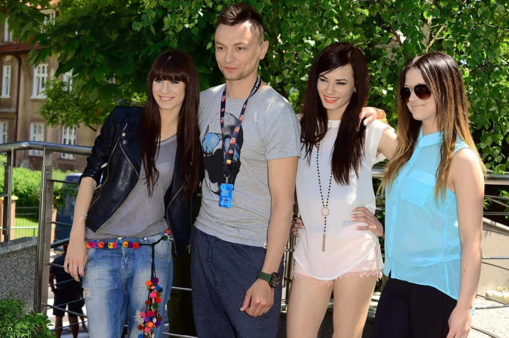 Sylwia Grzeszczak, Liber, Natalia Szroeder, Jula