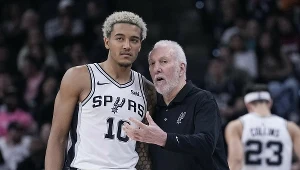 Trener San Antonio Spurs Gregg Popovich tym razem nie wystawiły Jeremy'ego Sochana w pierwszej piątce