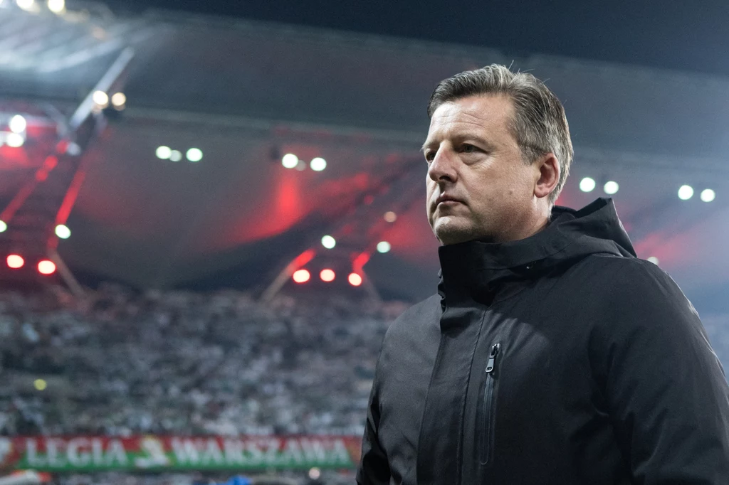 Kosta Runjaic załamany po porażce z Koroną Kielce w pucharze Polski Kosta Runjaic załamany po porażce z Koroną Kielce w pucharze Polski