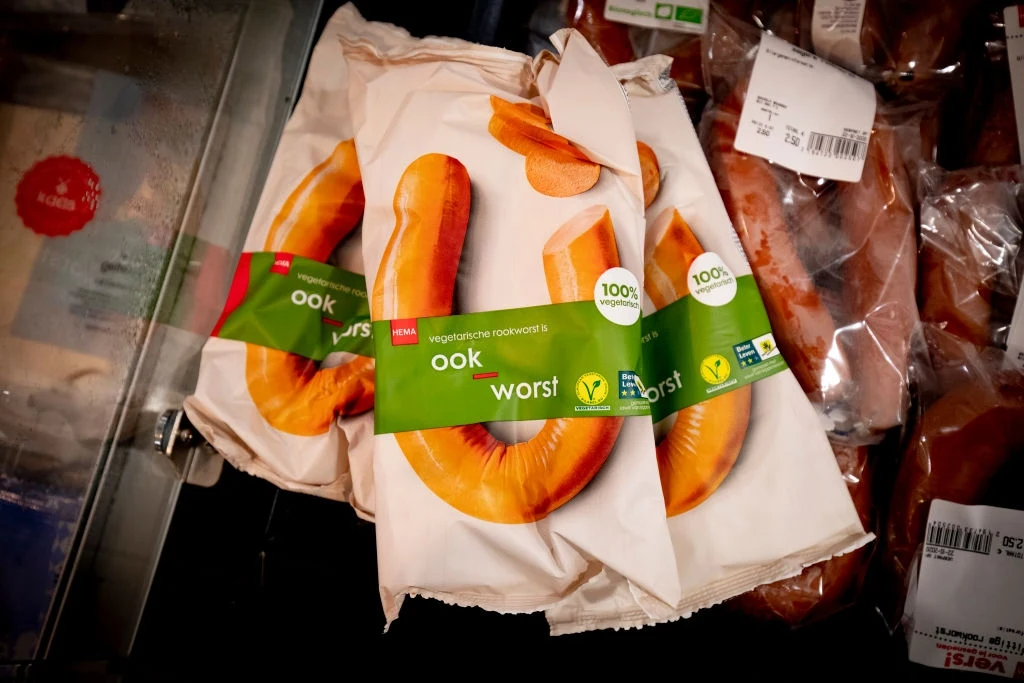 Roślinna kiełbasa to produkt popularny w Holandii, Niemczech i Austrii