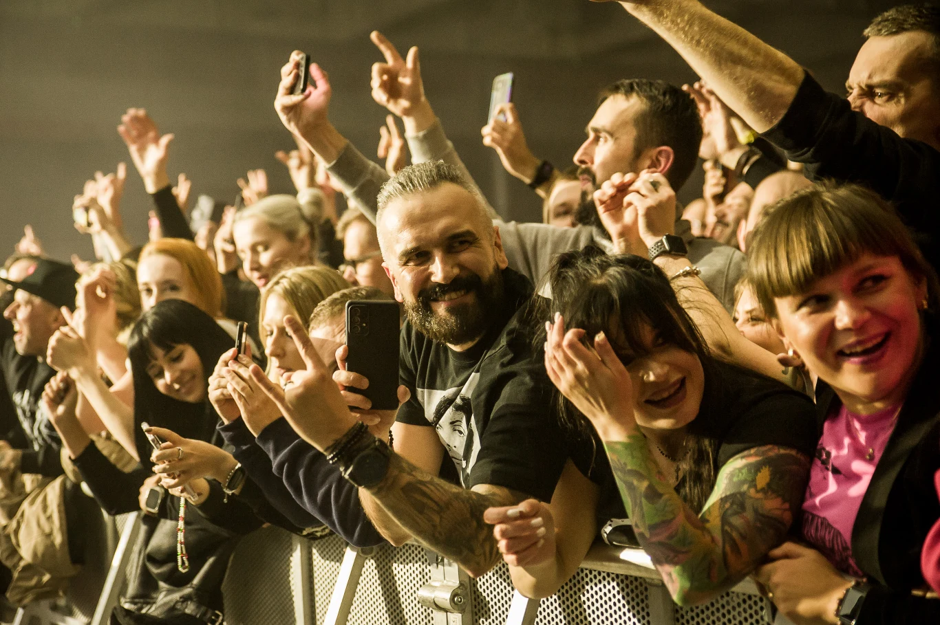 Niektórzy polscy miłośnicy The Prodigy śledzą grupę od samych początków. Tym bardziej kibicują muzykom po powrocie na scenę bez jednego ze swoich filarów.