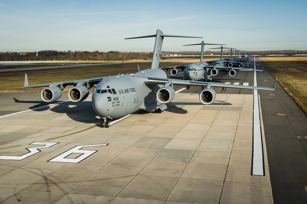 Boeing C-17 Globemaster