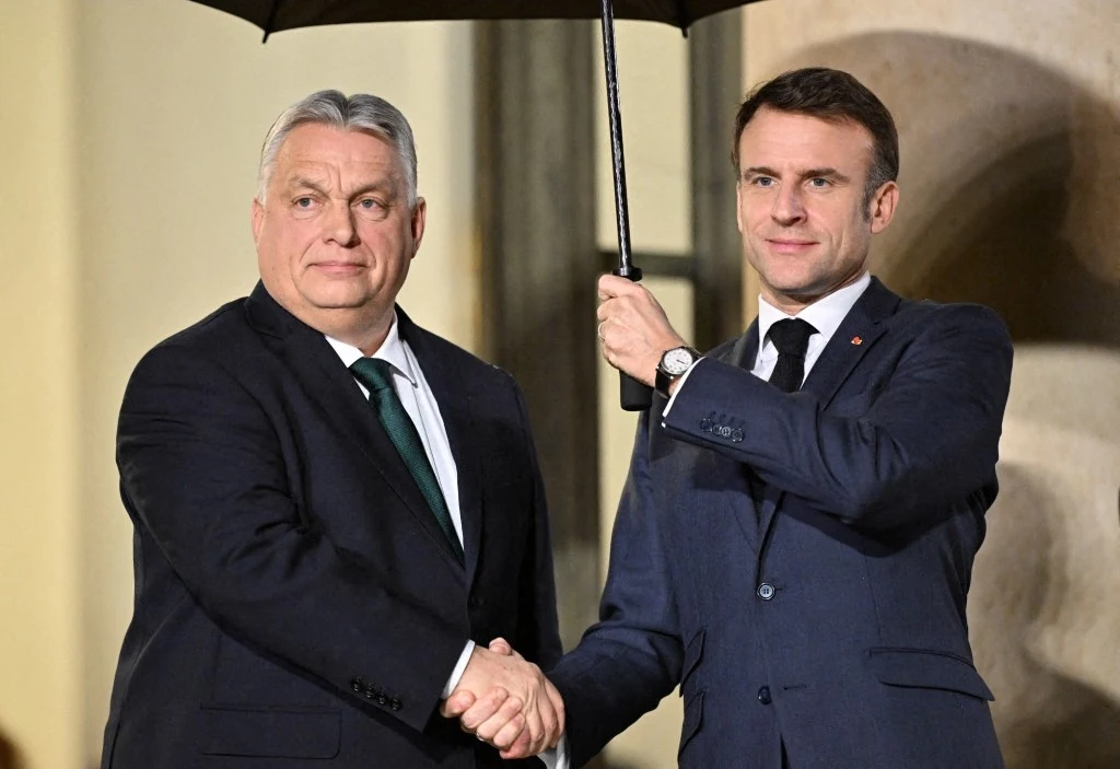 Premier Węgier Viktor Orban i prezydent Francji Emmanuel Macron Premier Węgier Viktor Orban i prezydent Francji Emmanuel Macron