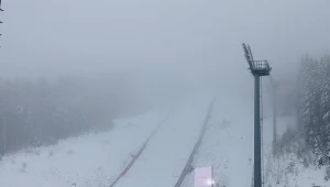 Fatalne warunki w Klingenthal. "Średnio widać". Gest Andrzeja Stękały