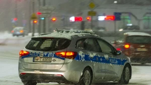 Pomorscy policjanci brali udział w dwóch zdarzeniach. W jednym z nich funkcjonariusz spowodował kolizję. Zdjęcie ilustracyjne