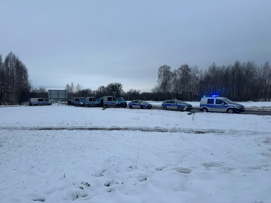 Policja na miejscu rozwiązanego protestu Policja na miejscu rozwiązanego protestu