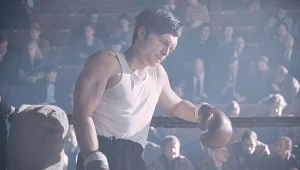 Był legendą klubów nocnych i królem ringu. Co dzieje się na planie filmu?