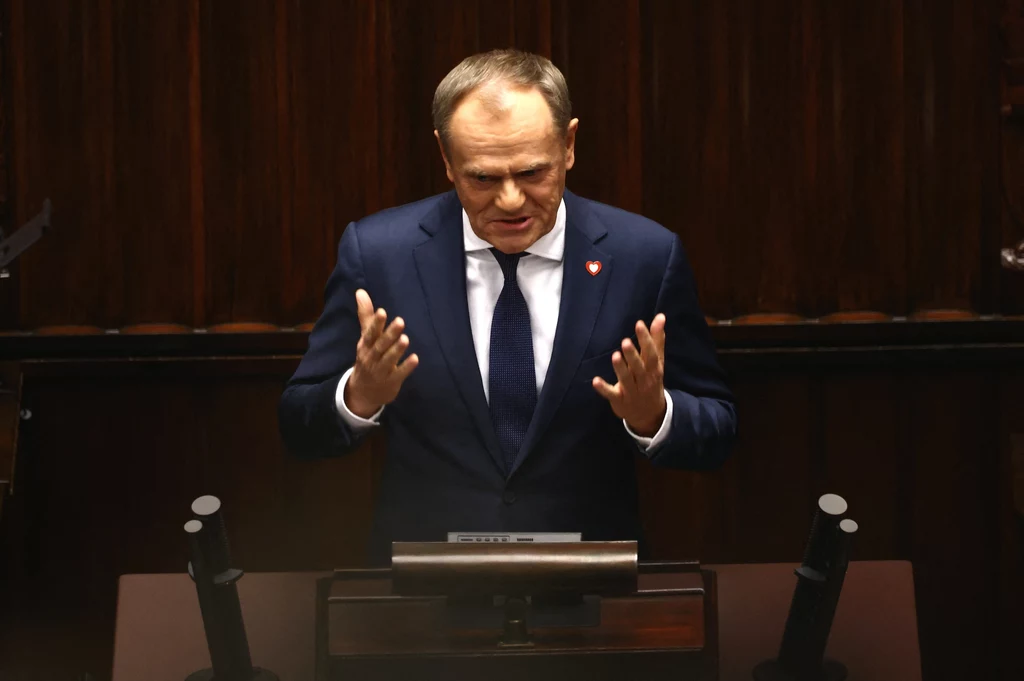 Regiony nie są zadowolone ze zmiany koncepcji CPK przedstawionej przez rząd. Ma zdj.Donald Tusk w Sejmie