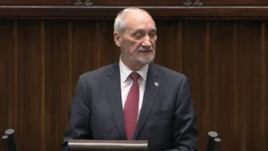 Kłopoty Antoniego Macierewicza. Poseł PiS usłyszał zarzuty
