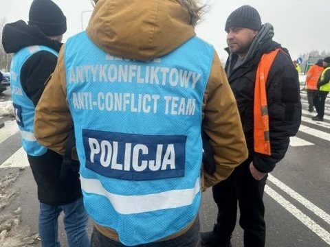 Policyjny zespół antykonfliktowy pojawił się na miejscu protestu Ukraińców