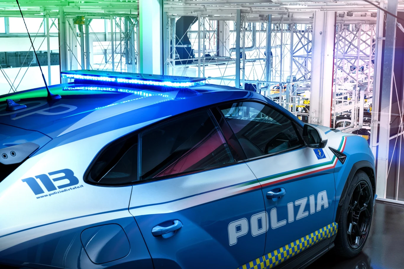 Nowe Lamborghini Urus Performante dla włoskiej policji