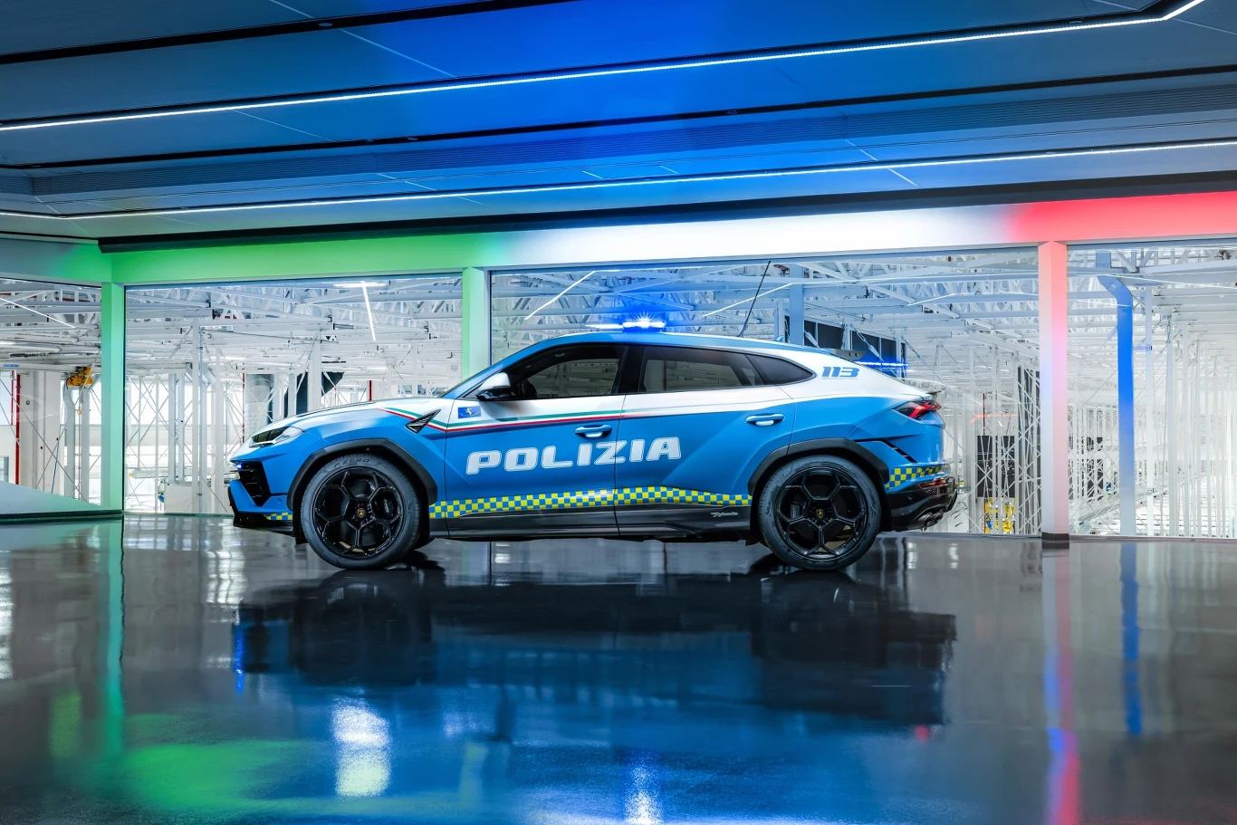 Nowe Lamborghini Urus Performante dla włoskiej policji