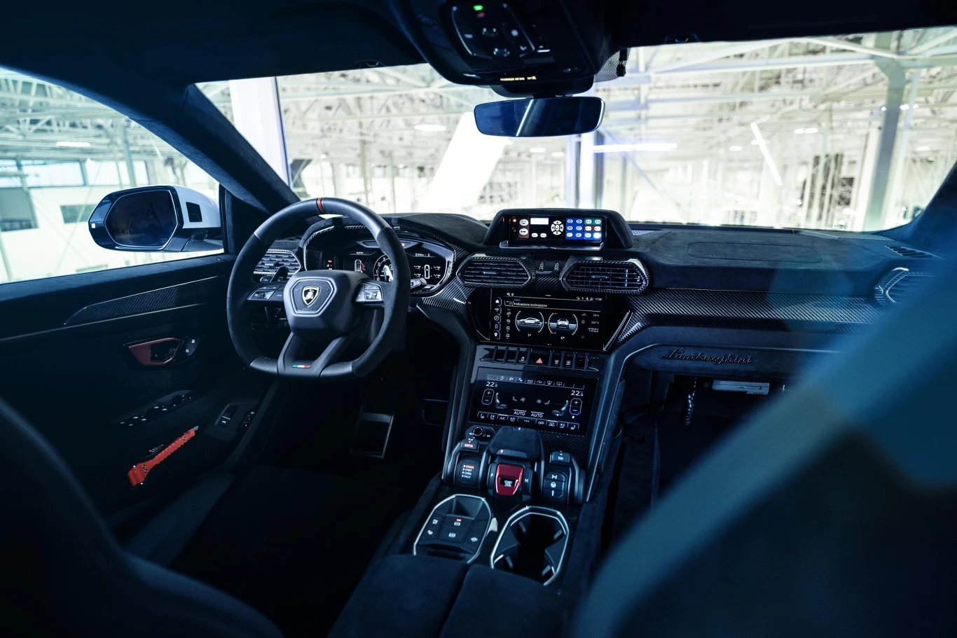 Nowe Lamborghini Urus Performante dla włoskiej policji