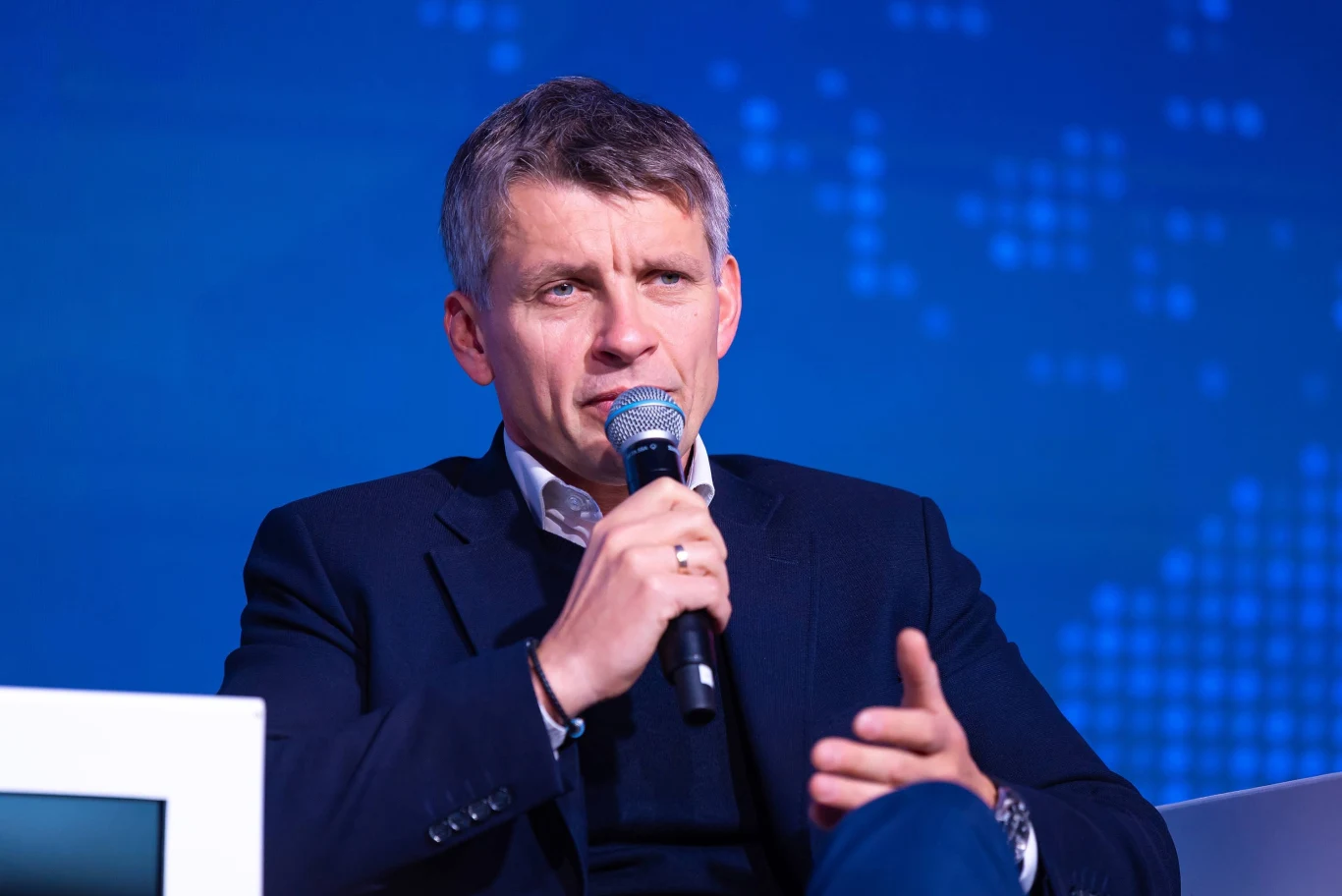  Adam Marciniak - Prezes Zarządu VeloBank.