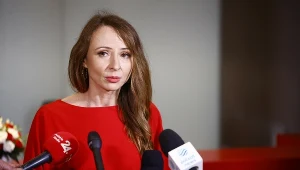 Renta wdowia będzie wprowadzana w "modelu kroczącym" - zapewnia minister Agnieszka Dziemianowicz-Bąk