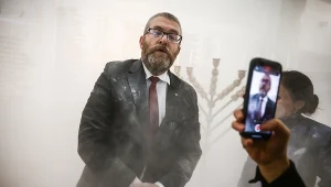 Gdzie jest Grzegorz Braun? Konfederacja "nie ma kontaktu", poseł komentuje