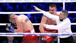 Andrzej Wawrzyk (z prawej) tu w walce z Marcinem Rekowskim