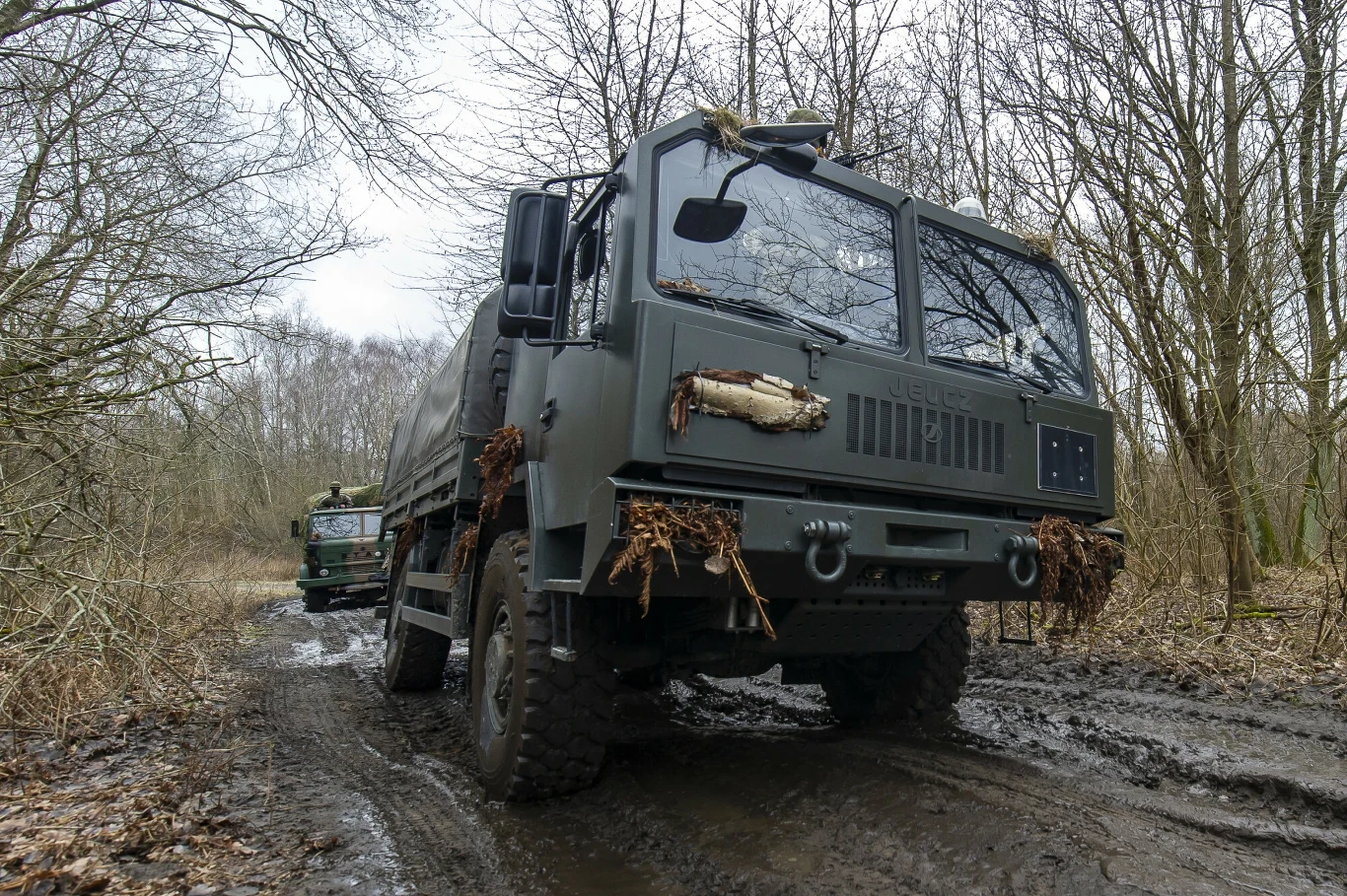 Jelcz 4x4 442 na poligonie