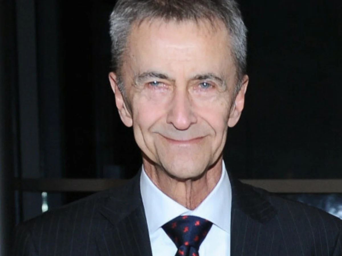 Tadeusz Ross: kochliwy aktor pięć razy brał ślub. Szczęście odnalazł u boku 30 lat młodszej Tadeusz Ross: kochliwy aktor pięć razy brał ślub. Szczęście odnalazł u boku 30 lat młodszej