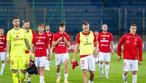 Ważna decyzja w Wiśle, zawodnik otrzymał cios. Oto jego reakcja