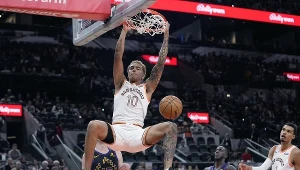 Jeremy Sochan w meczu San Antonio Spurs - Los Angeles Lakers