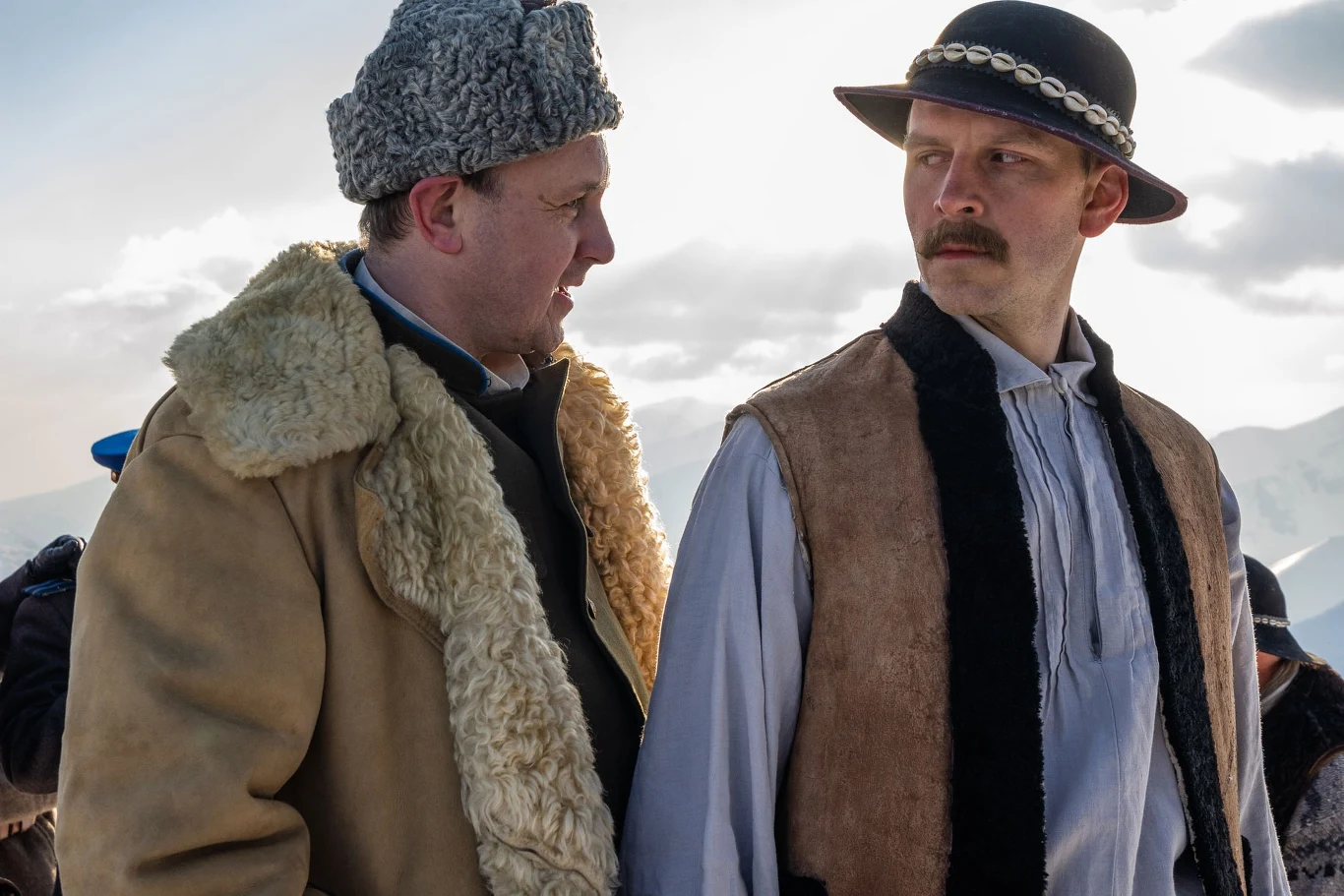 Adam Woronowicz i Julian Świeżewski w filmie Marcina Koszałki "Biała odwaga"