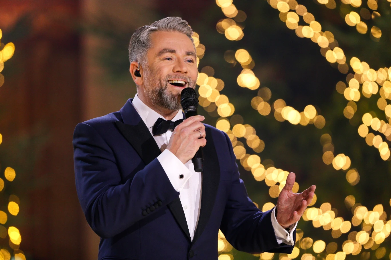 Wielkie Kolędowanie z Polsatem, Kuba Badach Wielkie Kolędowanie z Polsatem, Kuba Badach