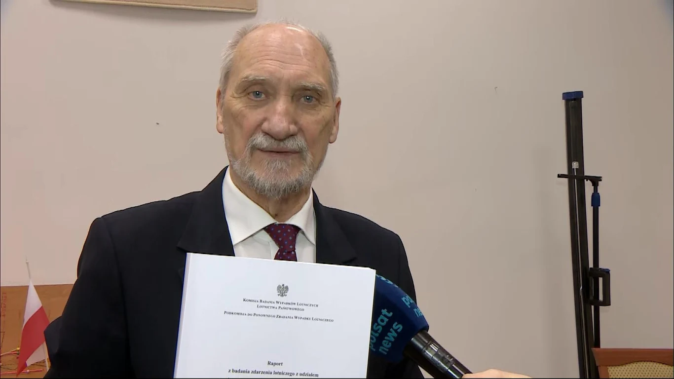 Antoni Macierewicz Antoni Macierewicz