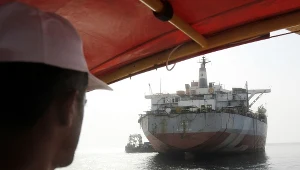 Rosyjska ropa wciąż jest transportowana m.in. przez tzw. flotę cieni. Zdj. ilustracyjne