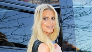 Jessica Simpson pochwaliła się choinką. Jest olbrzymia 