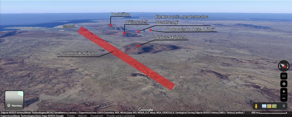 Obecny wypływ magmy ma miejsce w serii kraterów Sundhnúka zlokalizowanych na północny wschód (a dokładniej NNE) od Grindaviku. Na grafice obszar zaznaczony jest czerwoną linią