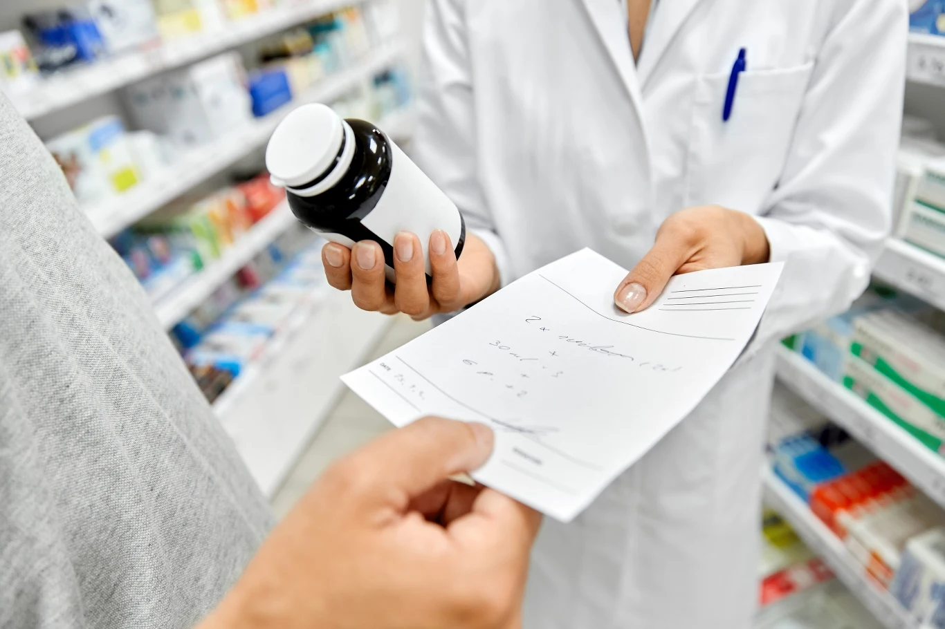 Receptę może wystawić farmaceuta w przypadku zagrożenia życia lub zdrowia pacjenta