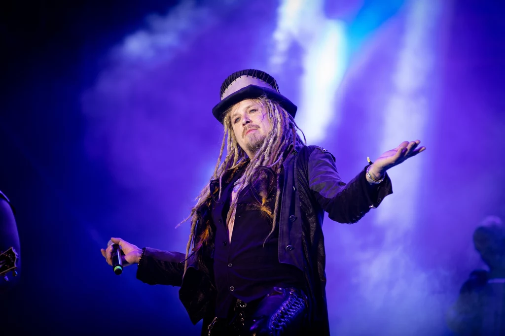 Jonne Järvelä (Korpiklaani) w akcji