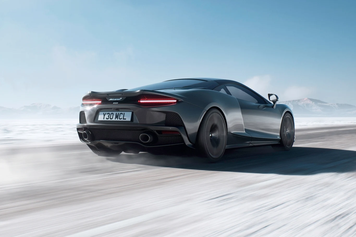 McLaren GTS 2024