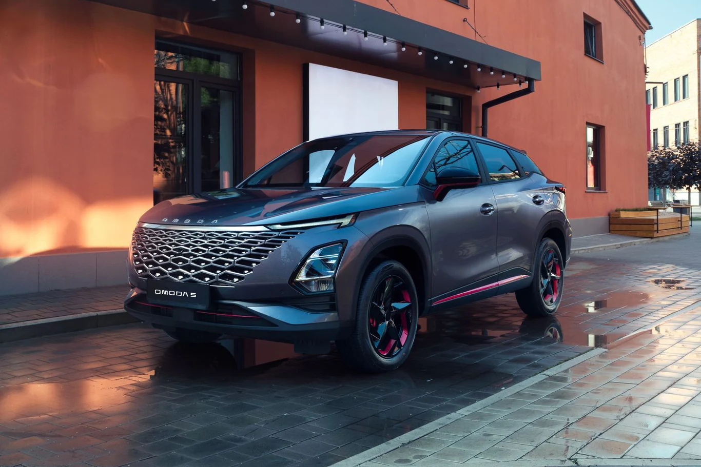 Omoda 5