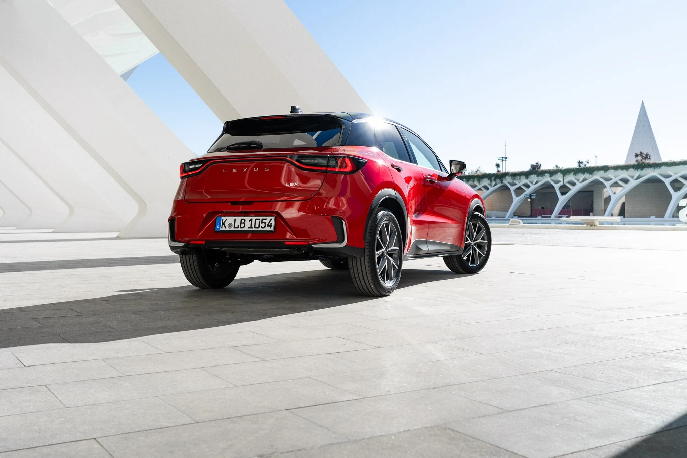Lexus LBX - pierwsze dziennikarskie jazdy w Walencji