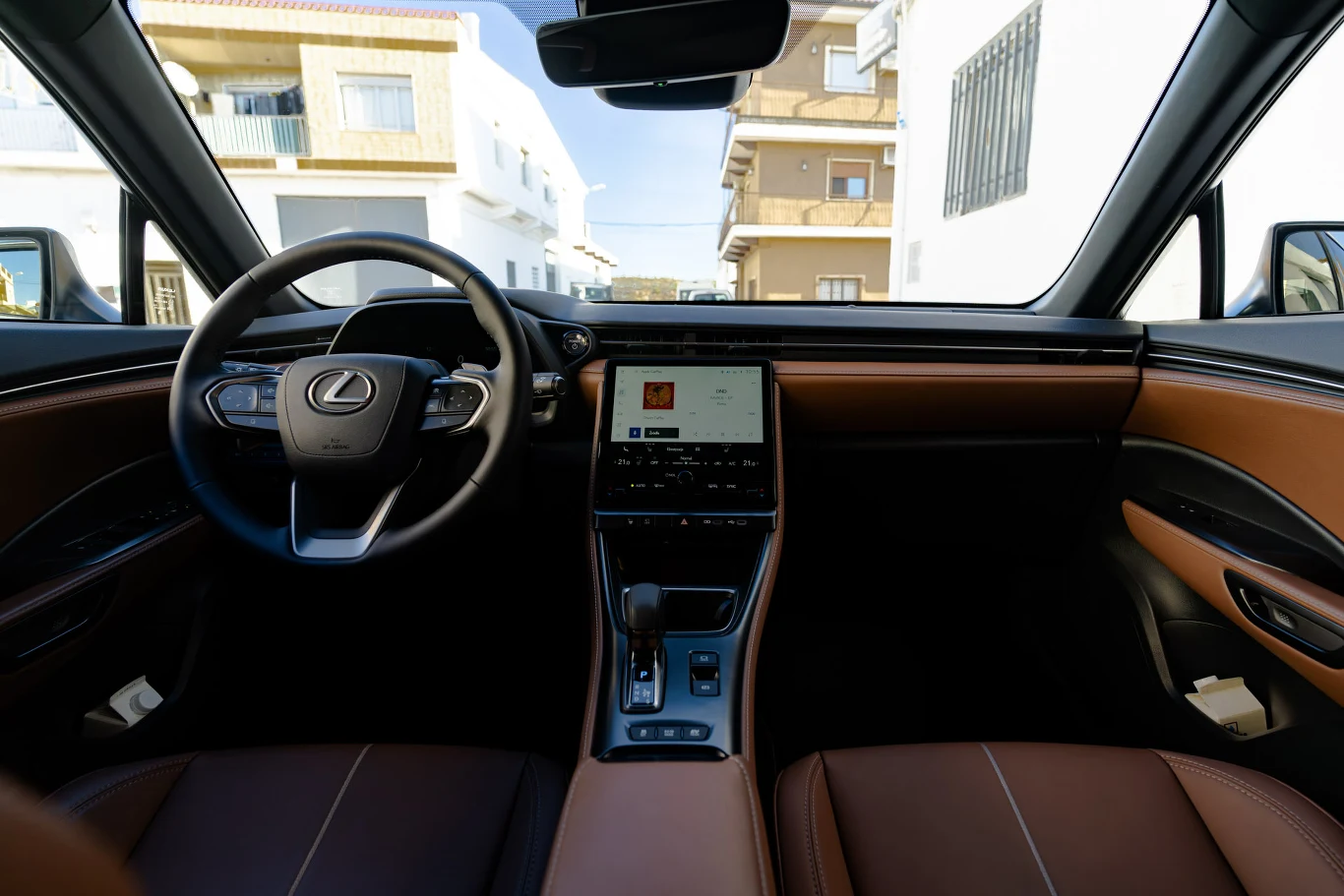Lexus LBX - pierwsze dziennikarskie jazdy w Walencji