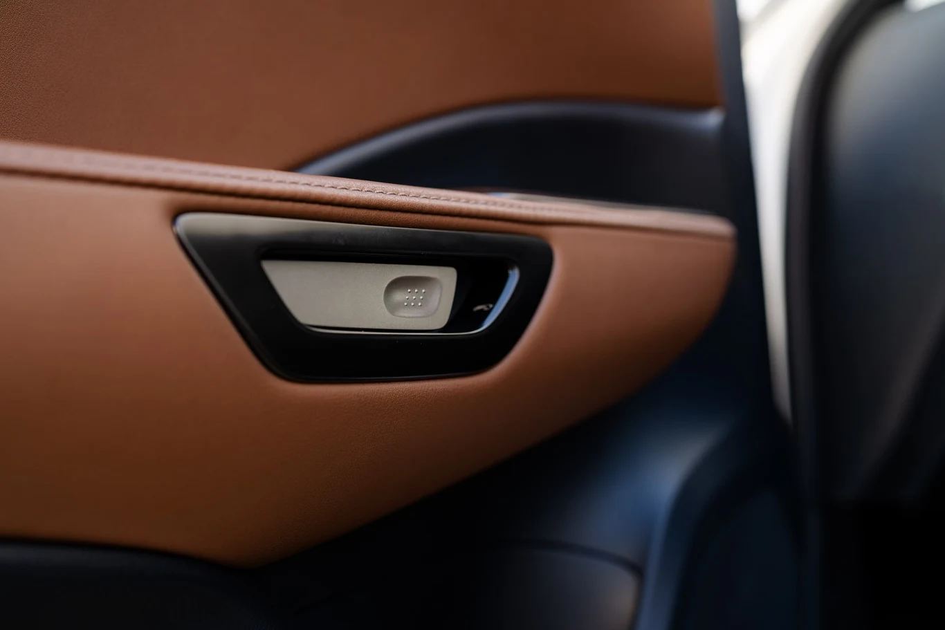 Lexus LBX - pierwsze dziennikarskie jazdy w Walencji