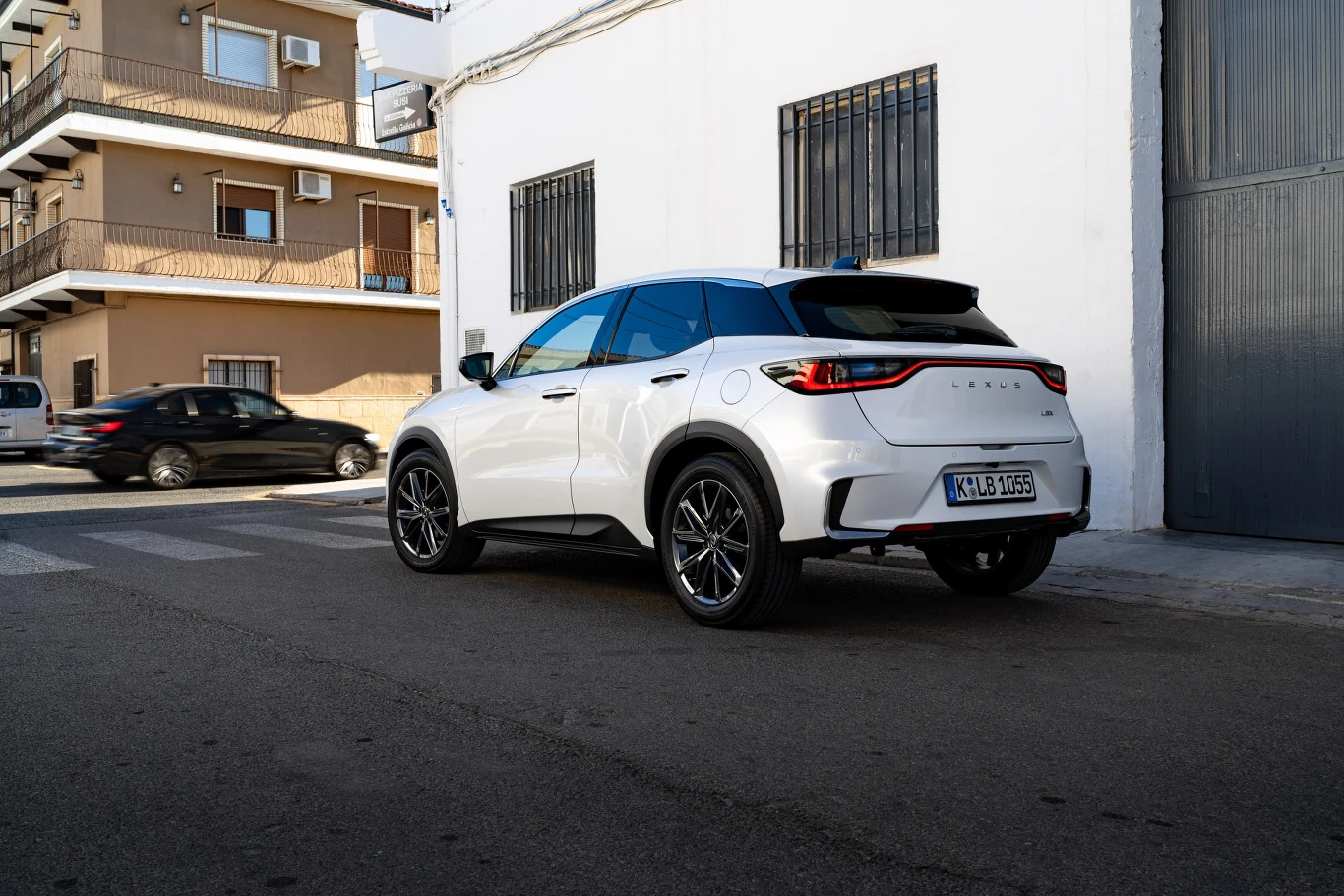 Lexus LBX - pierwsze dziennikarskie jazdy w Walencji