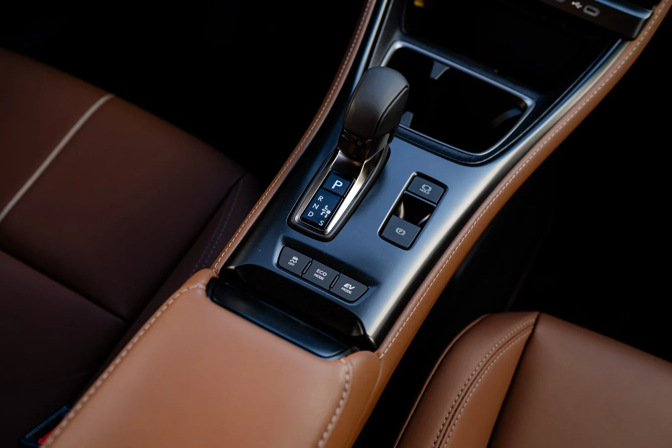 Lexus LBX - pierwsze dziennikarskie jazdy w Walencji