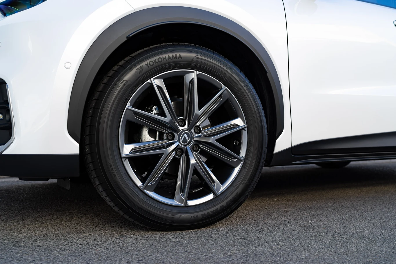 Lexus LBX - pierwsze dziennikarskie jazdy w Walencji