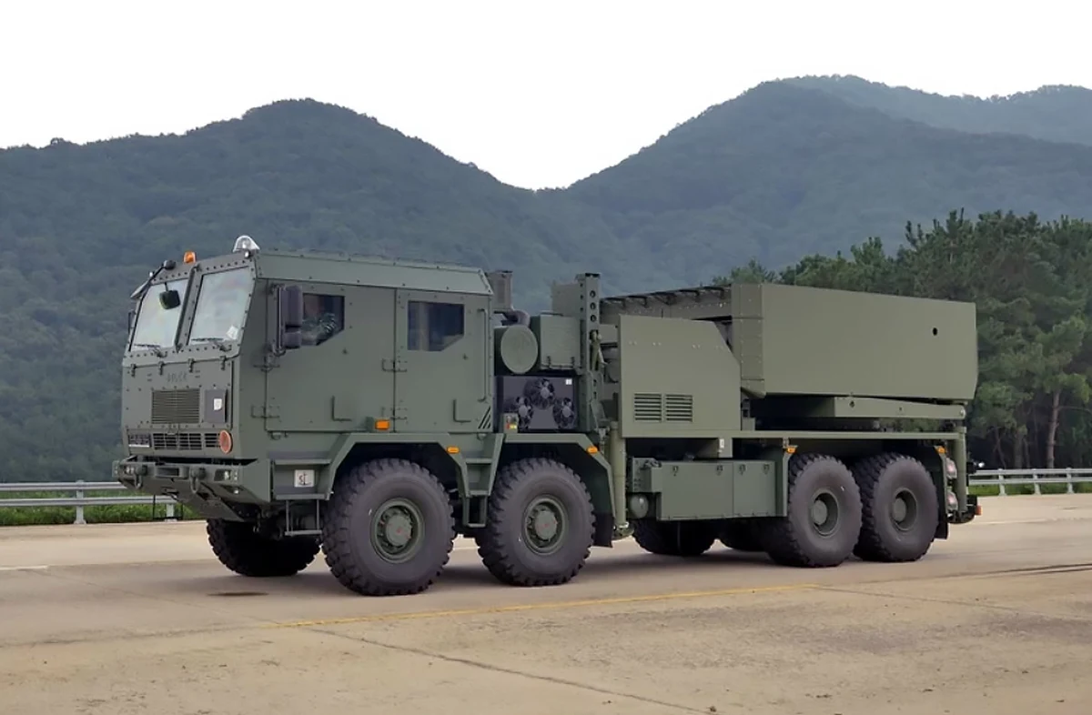 HOMAR-K z podwoziem Jelcz P882.57 / fot Jelcz/Hanwha Aerospace 