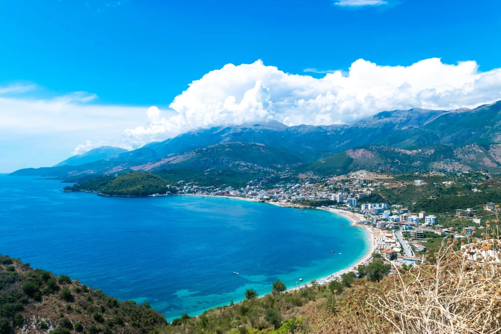 Riwiera Albańska zachwyca pięknymi krajobrazami