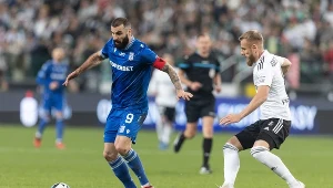 Mikael Ishak (z lewej), kapitan Lecha, i Rafał Augustyniak z Legii