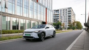 Robotaxi powstają m.in. na bazie modelu Toyota bZ4X. Testy pojazdów zautomatyzowanych w Polsce mogą ruszyć nawet w 2026 r.