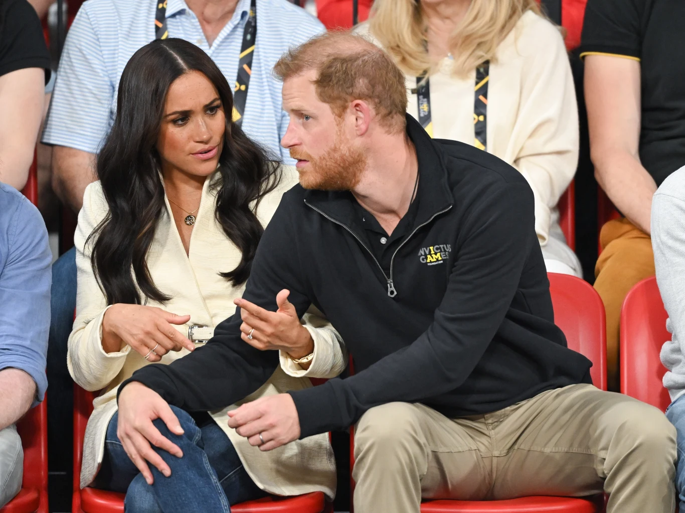 Meghan Markle i książę Harry mają problemy finansowe? Meghan Markle i książę Harry mają problemy finansowe?