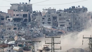 Izraelski czołg w pobliżu Strefy Gazy