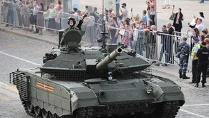 Atakują "deszczem odłamków". Wszystkie rosyjskie T-90M z pociskami Telnik