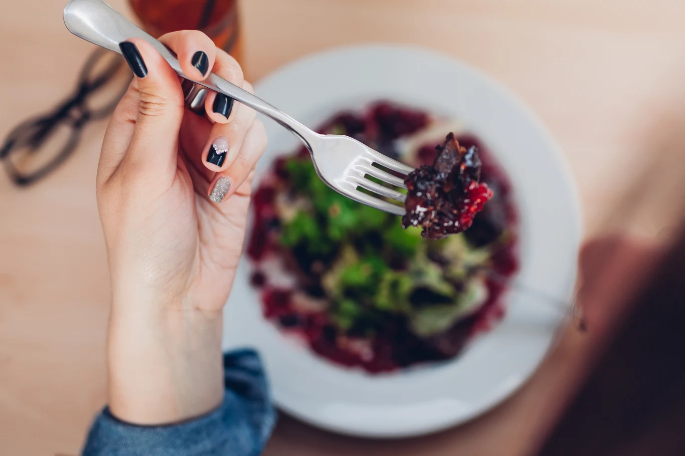 Naucz się odczytywać sygnały, jakie wysyła ci organizm. I sięgaj po to, co mu służy